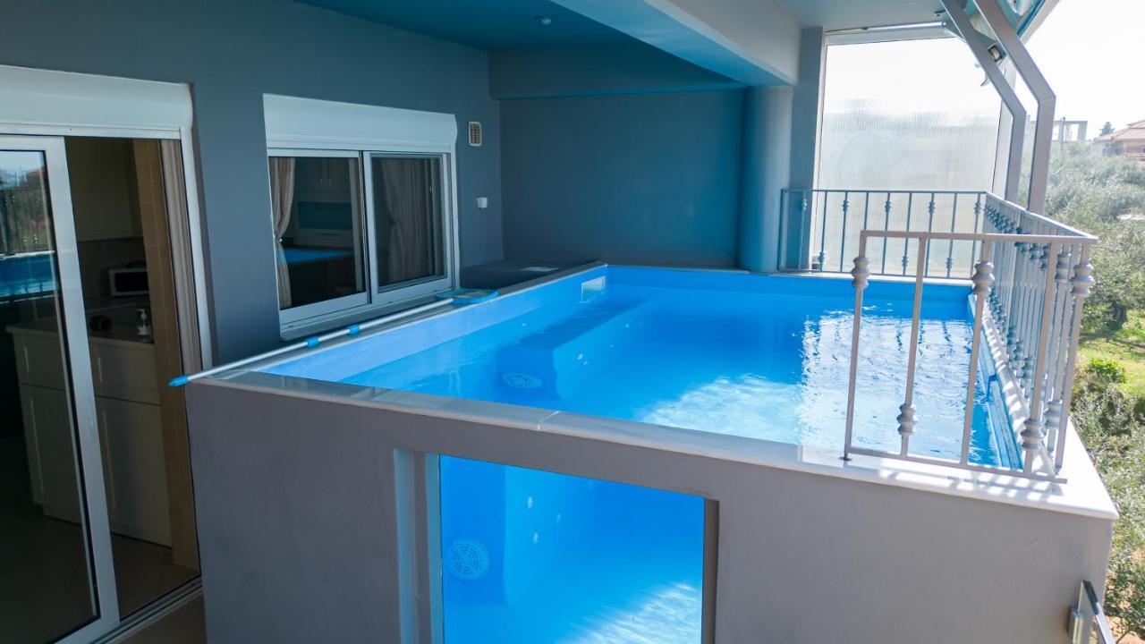 Grand Suites With Private Pools Kalamata Exterior photo